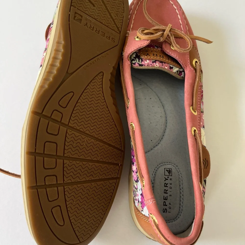 Sperry Women's Pink Boat Shoes - Picture 5 of 5